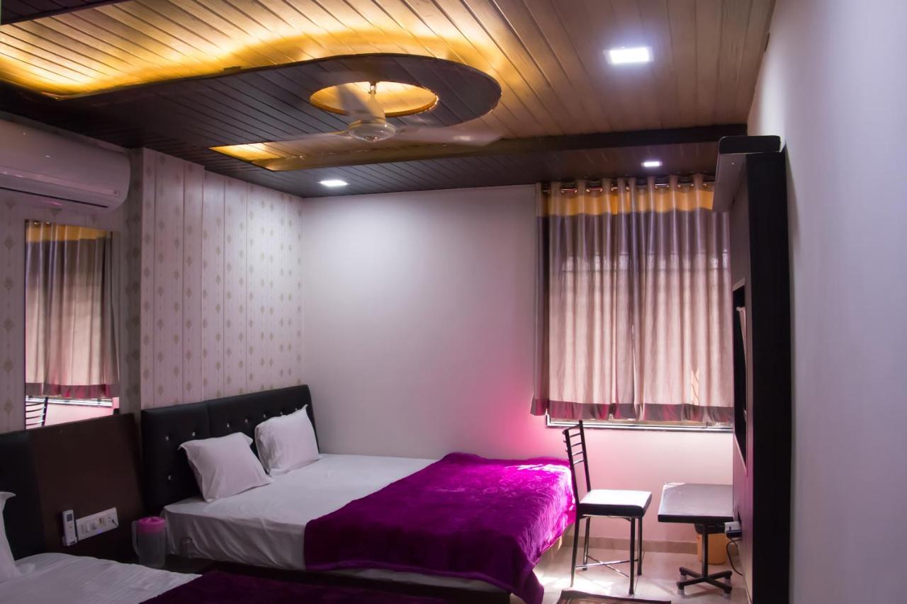 Hotel Shree Palace And Restaurant Ratlām 외부 사진
